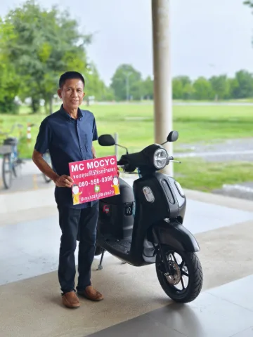 ลูกค้ารับรถที่ร้าน MC MOCYC