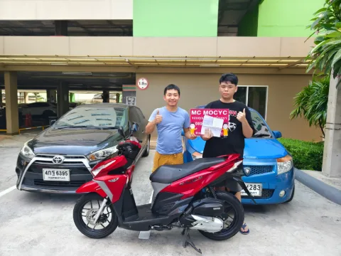ลูกค้ารับรถที่ร้าน MC MOCYC